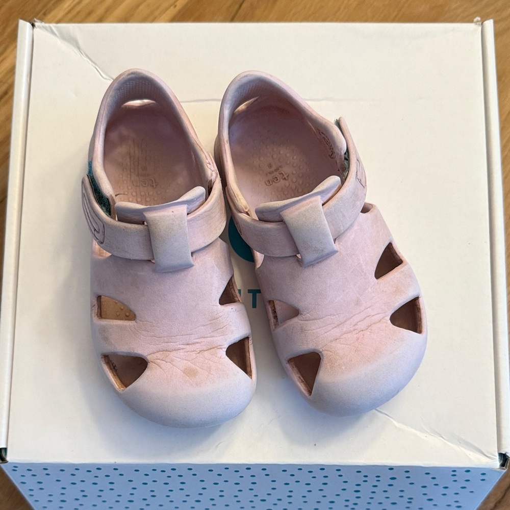 Ten Little Splash Sandals